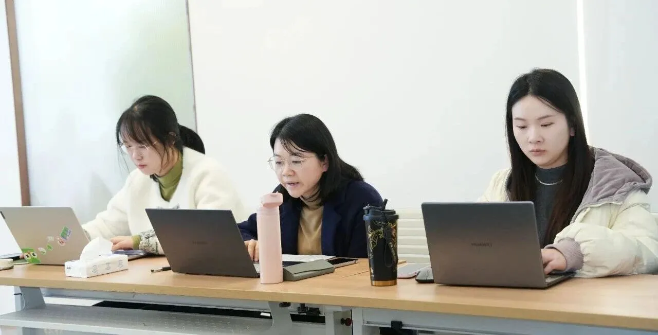 深耕案件11.10月度会 3.jpg